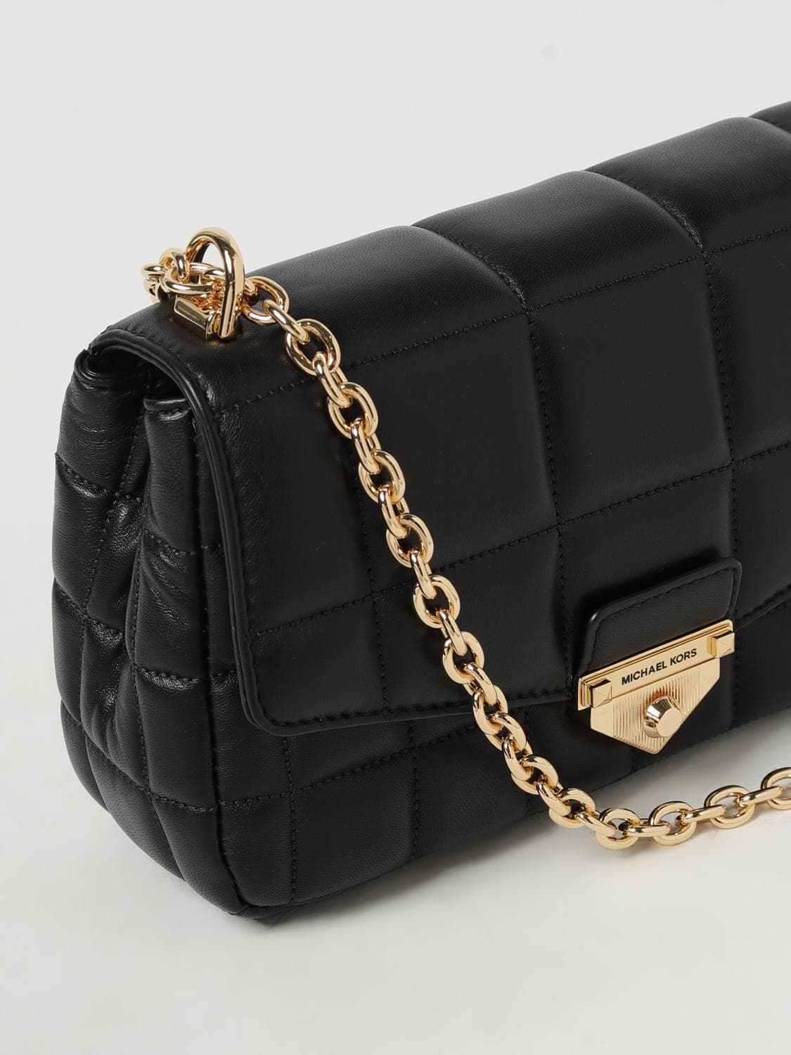 Чанта Michael Kors- Soho Черен